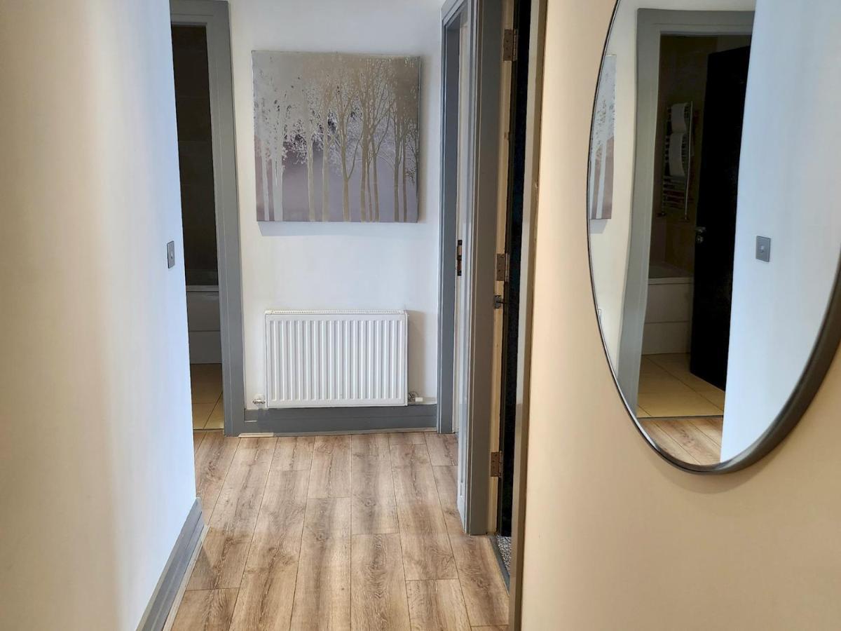דירות בלפסט Pass The Keys Stunning Penthouse With Balcony Sunset Views מראה חיצוני תמונה